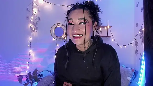 Eva Lee  online show from 02-28-25, 07:15