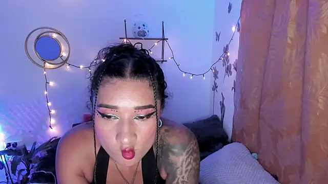 Eva Lee  online show from 03-18-25, 07:52