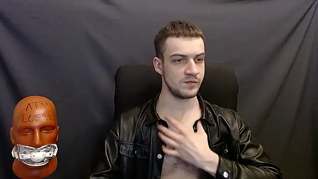 Snapshot of _Damien_thorn_ chatting on 12-22-24, 02:39 Damien thorn online show from 12-22-24, 02:39