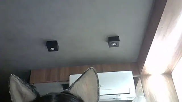 Skinny-Kitten online show from 09-15-25, 09:26