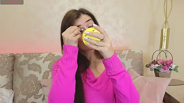 Snapshot of Adissana chatting on 12-16-24, 07:15 Adissana online show from 12-16-24, 07:15