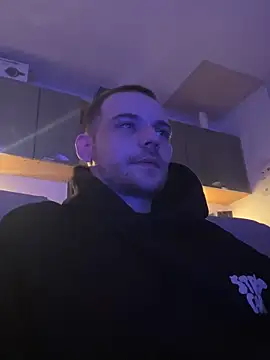 Z1uk online show from 02-05-26, 01:21