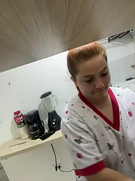 Snapshot of EmilyBarragan chatting on 01-24-25, 05:10 EmilyBarragan online show from 01-24-25, 05:10