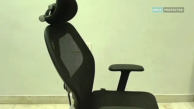 Snapshot of Queen_Sakhi chatting on 01-14-26, 04:56 Queen Sakhi online show from 01-14-26, 04:56