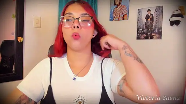 victoriaasaenz  online show from 02-16-25, 01:03