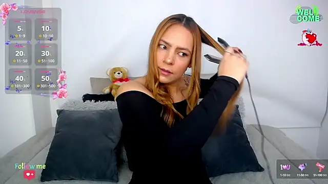 Snapshot of Bianca____ chatting on 02-15-25, 11:14 Bianca online show from 02-15-25, 11:14