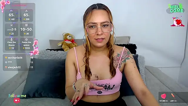 Snapshot of Bianca____ chatting on 02-23-25, 04:28 Bianca online show from 02-23-25, 04:28