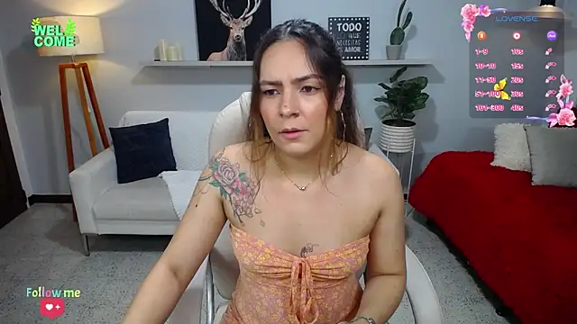 Snapshot of Bianca____ chatting on 09-28-25, 12:16 Bianca online show from 09-28-25, 12:16