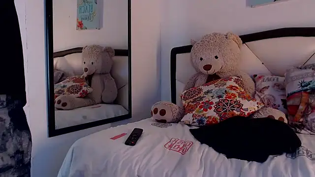 AlbertBernal69 online show from 11-24-25, 03:06