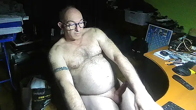 chrichri38xh online show from 02-27-25, 10:09