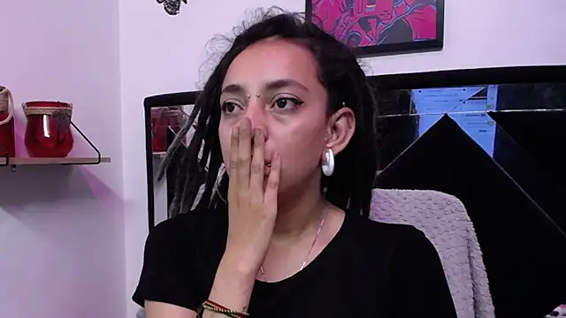 Snapshot of ORIANNA_BODMOD chatting on 12-24-24, 03:05 ORIANNA BODMOD online show from 12-24-24, 03:05