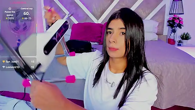 ZiaCalifa online show from 03-11-26, 12:33