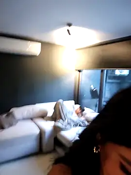 Insane Issa online show from 09-21-25, 10:11