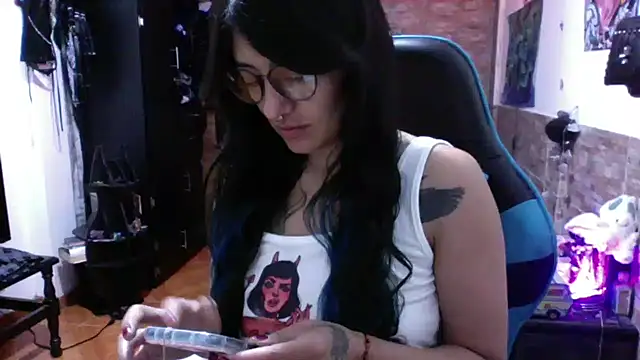 AngelaQueen  online show from 09-14-25, 05:23