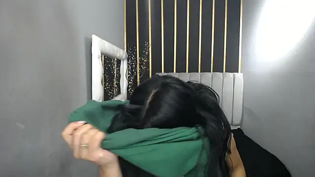 keizy  conte online show from 01-16-25, 04:39