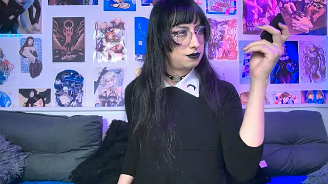 Snapshot of snowblack_ chatting on 10-01-25, 02:34 snowblack  online show from 10-01-25, 02:34