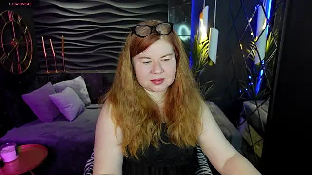 Mrs Emilia online show from 12-12-24, 11:36