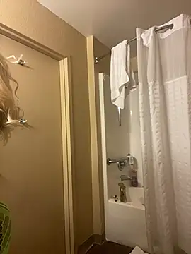 SlimBeenBadd1981 online show from 12-10-24, 01:55