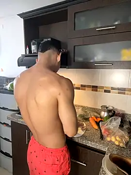 liuscast22 online show from 09-29-25, 04:34