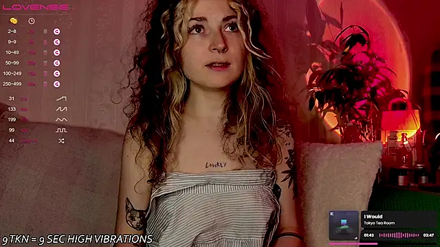 IttyKitty online show from 09-10-25, 11:16