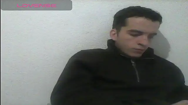 Snapshot of Tombgy07 chatting on 12-20-24, 08:55 Tombgy07 online show from 12-20-24, 08:55