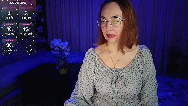 Snapshot of LybovNTV chatting on 02-02-25, 02:17 LybovNTV online show from 02-02-25, 02:17