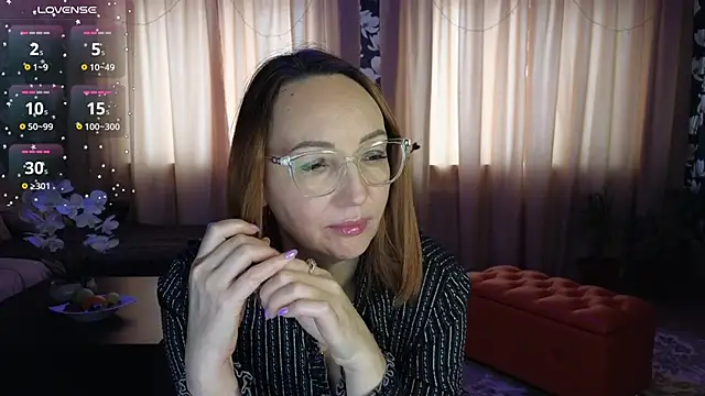 Snapshot of LybovNTV chatting on 03-19-25, 04:36 LybovNTV online show from 03-19-25, 04:36