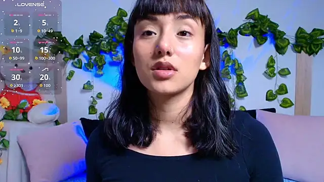 tati cardenas online show from 12-03-25, 01:35