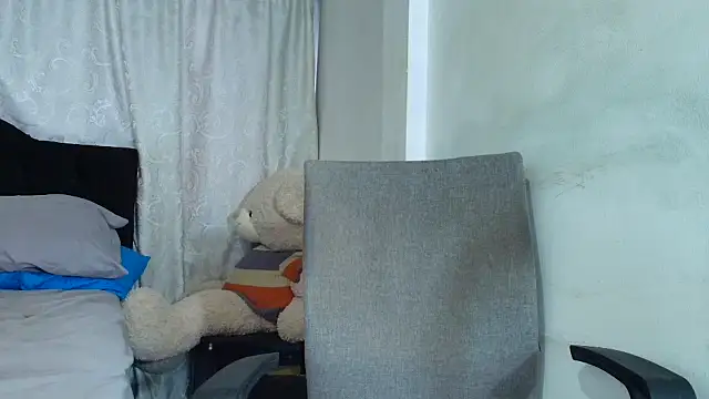 sam her online show from 09-18-25, 09:06