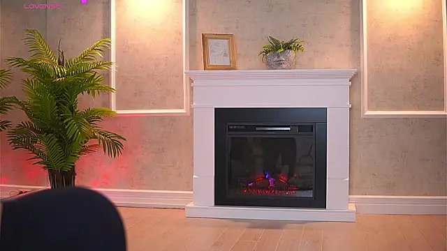 Abbela White online show from 09-16-25, 06:36