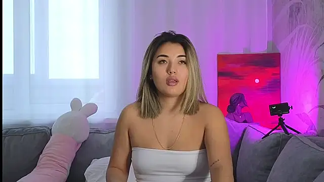 Snapshot of lily__foster chatting on 01-23-25, 07:32 lily foster online show from 01-23-25, 07:32