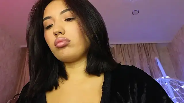 Snapshot of lily__foster chatting on 02-10-26, 02:43 lily foster online show from 02-10-26, 02:43