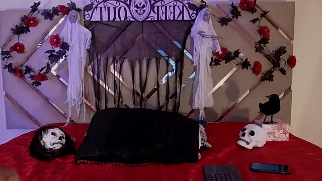 Snapshot of Raven_foxter1 chatting on 10-07-25, 06:16 Raven foxter1 online show from 10-07-25, 06:16