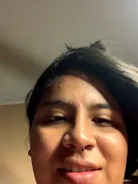 moncerrat luna online show from 12-05-24, 05:06