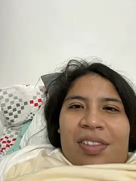 moncerrat luna online show from 02-24-25, 10:03