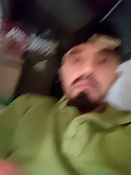 Snapshot of erbod_Johnny chatting on 09-21-25, 02:35 erbod Johnny online show from 09-21-25, 02:35