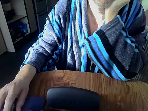 Snapshot of daddyflash chatting on 02-17-26, 10:56 daddyflash online show from 02-17-26, 10:56