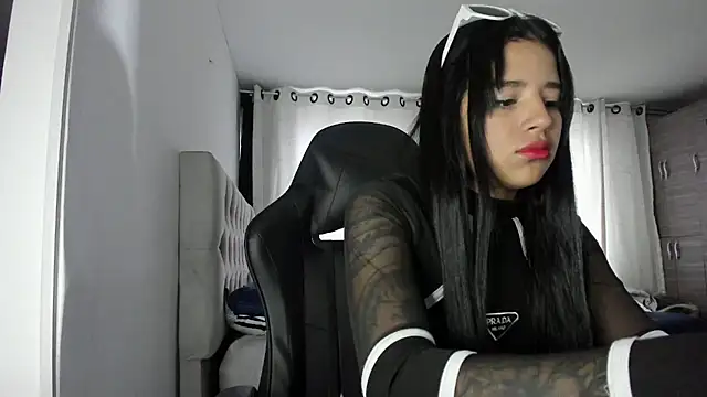 aliice walker  online show from 10-03-25, 01:08