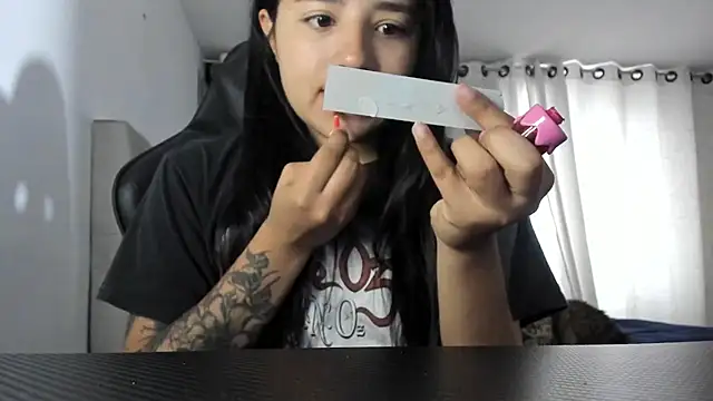 aliice walker  online show from 10-08-25, 12:58