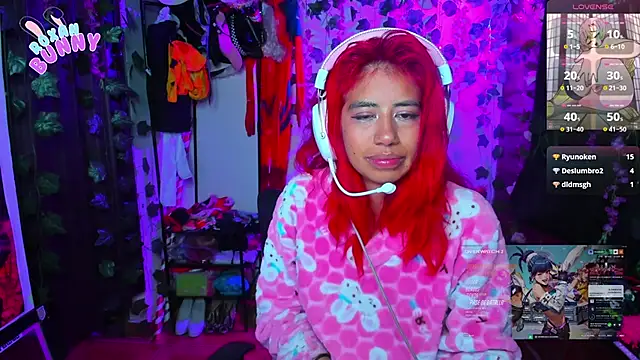 Roxanbunny1 online show from 03-19-25, 09:06