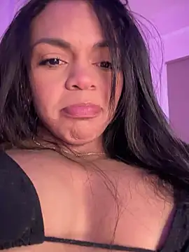 Snapshot of Charly_ chatting on 02-04-25, 05:34 Charly  online show from 02-04-25, 05:34