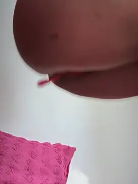 Snapshot of Charly_ chatting on 02-05-25, 03:09 Charly  online show from 02-05-25, 03:09