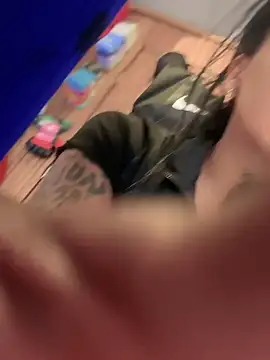 Charly  online show from 11-20-25, 07:57