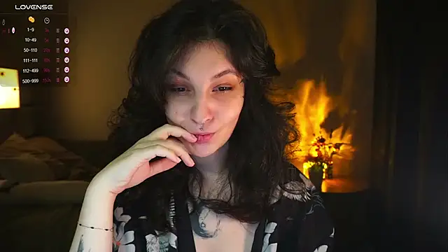Snapshot of kshishtan chatting on 10-23-25, 05:07 kshishtan online show from 10-23-25, 05:07