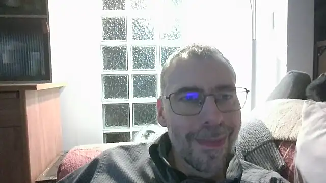 ptitcanard60600 online show from 03-02-26, 09:43