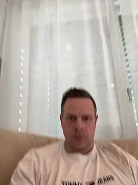 Danii0790 online show from 02-08-25, 03:00