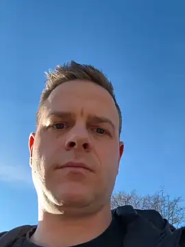 Danii0790 online show from 12-20-25, 01:07