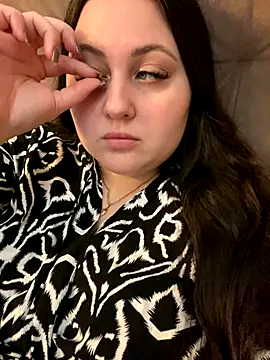 ihaveasecret  online show from 10-06-25, 11:18