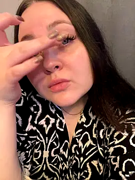 ihaveasecret  online show from 10-09-25, 03:21