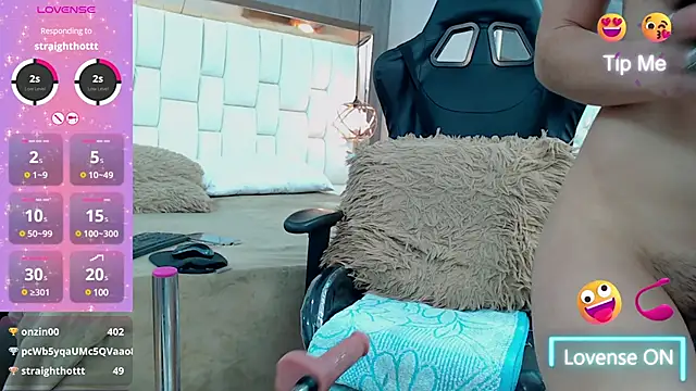 Layla Sia online show from 01-28-25, 05:46